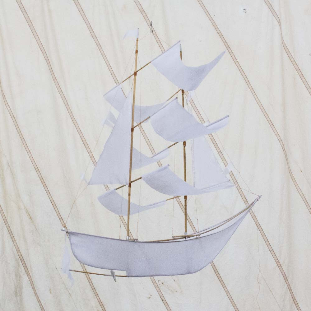Pirate Ship Kite White